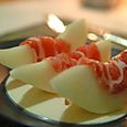 ラ・フランスの生ハムのせ