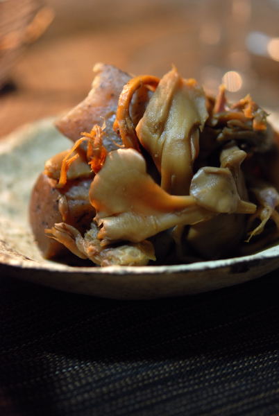 焼きするめとこんにゃく舞茸の炒り煮